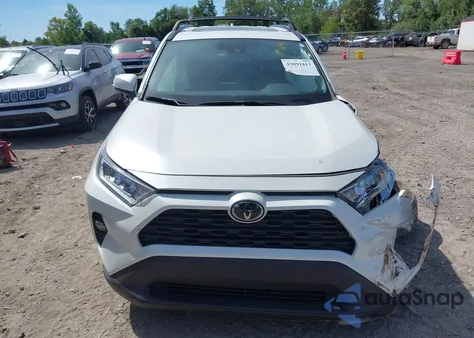 2021 Toyota Rav4 Xle Premium из США, поврежденный, VIN 2T3A1RFV3MW142448